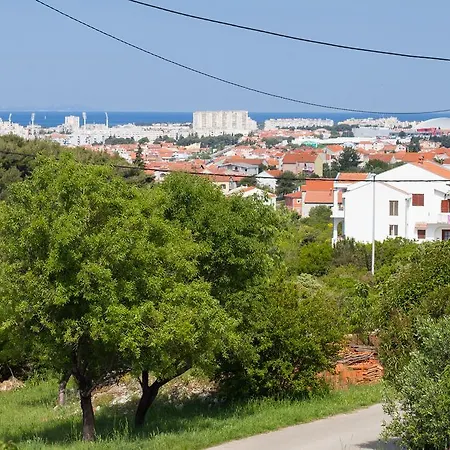 Apartment Apartman Marnika
