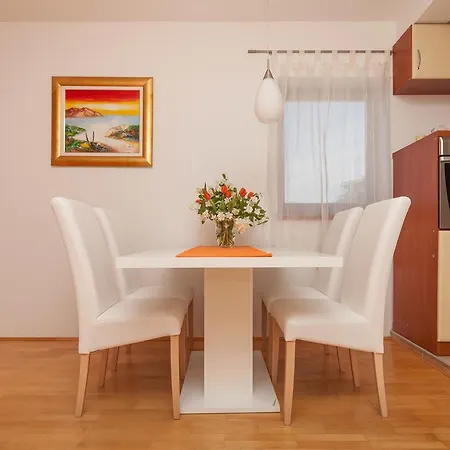 Apartment Apartman Marnika Zadar
