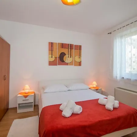 Apartman Marnika Apartment *